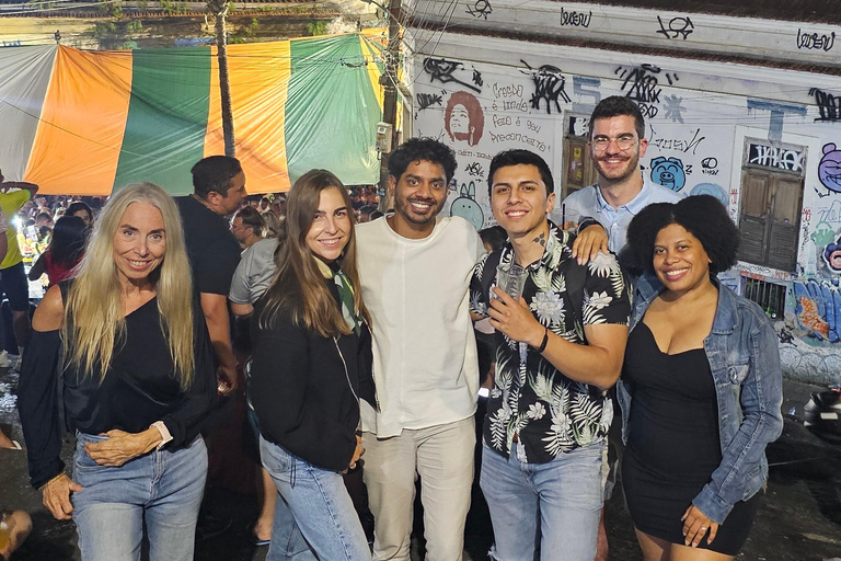 ريو دي جانيرو: ليلة رقص فانك في الفافيلاريو دي جانيرو: ليلة رقص على إيقاع الفانك في الفافيلا