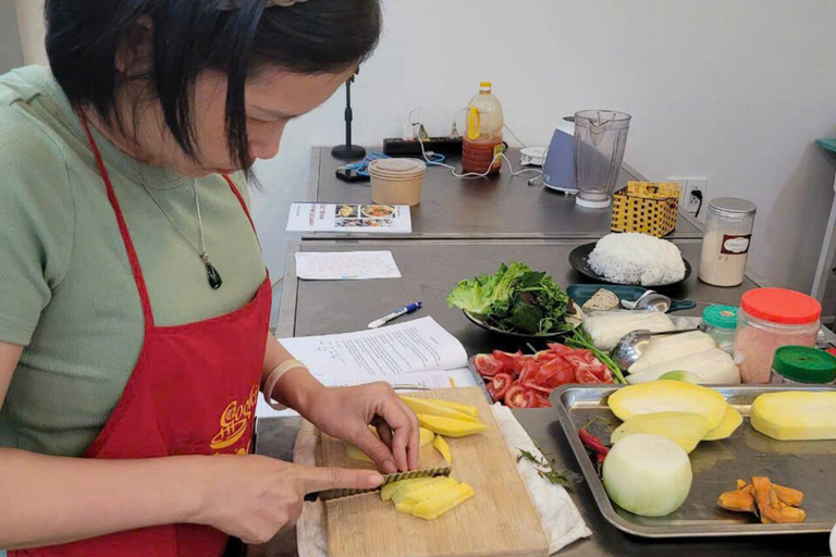 AULA DE COZINHA VEGETARIANA EM HA NOI