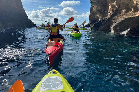 Vila Franca do Campo: Coast & Islet Caves Guided Kayak Tour