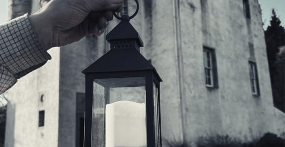 Edinburgh: Scottish Witch Trials Walking Tour with Guide