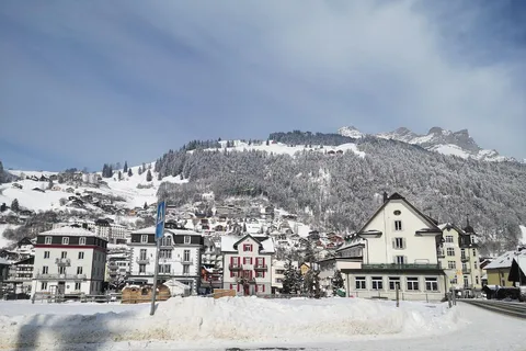 Depuis Zurich : Excursion à Engelberg avec possibilité d'arrêt à Lucerne
