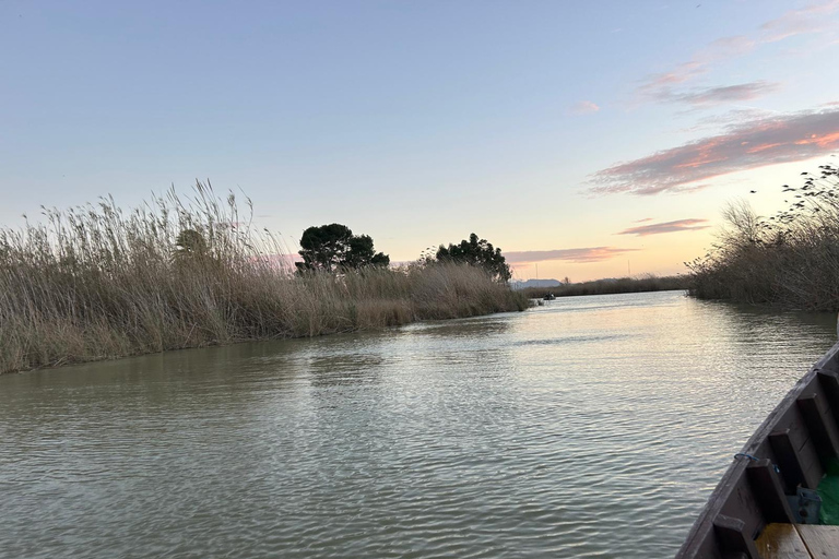 From Valencia: Albufera Natural Park at Sunset with Boat Ride | Small Group From Valencia: Albufera at sunset in a small group with a boat ride