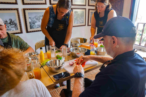 Cartagena: Artisanal Ceviche Class Cartagena: Artisanal Ceviche Class with Dessert