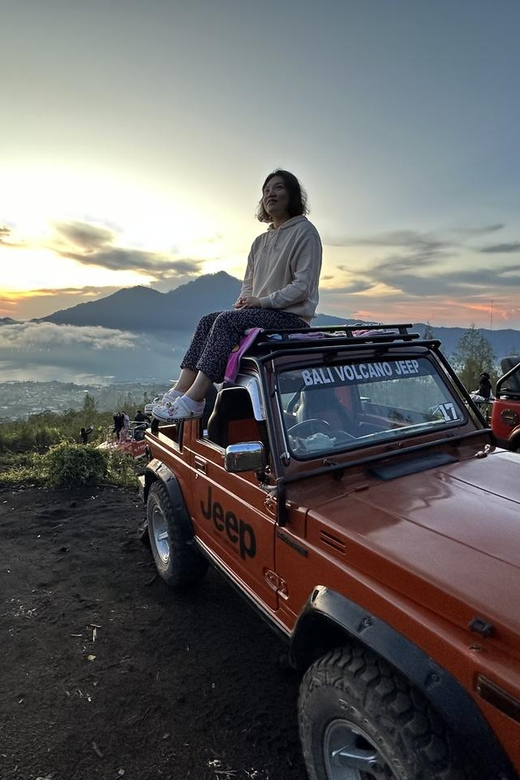 Expédition en Jeep au lever du soleil à Bali : Batur et délices de