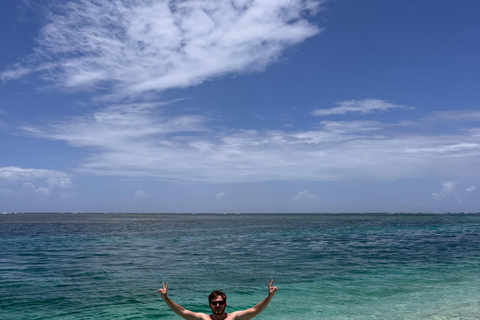 San Blas: tour with snorkeling, lunch and transportation