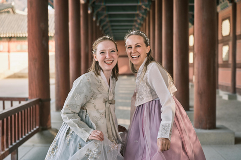 Seoul: Cinematic Hanbok Experience with Photos Cinematic Hanbok Experience - 30mins