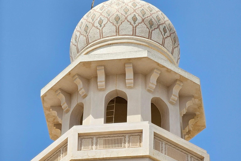 Salalah Highlights Tour: Heritage Sites, Markets &amp; Beach