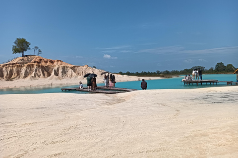 Bintan: Guided Tour of the Bintan Desert and Blue Lake
