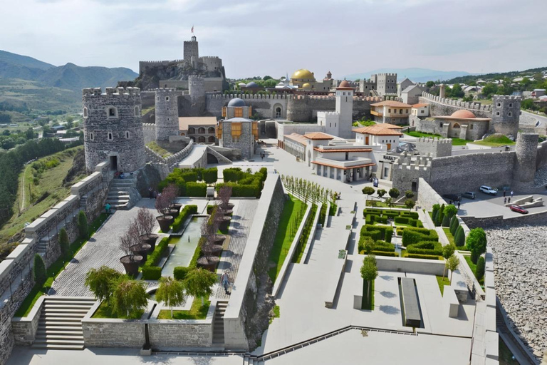 Tbilisi: Mtskheta, Jvari, Vardzia & Rabati Day Tour