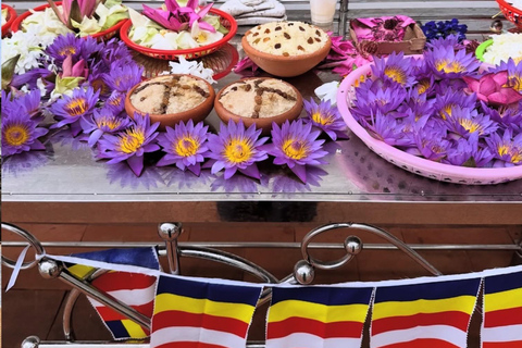 Mirissa & Tangalle: Tuk-Tuk Tour with blue beach island