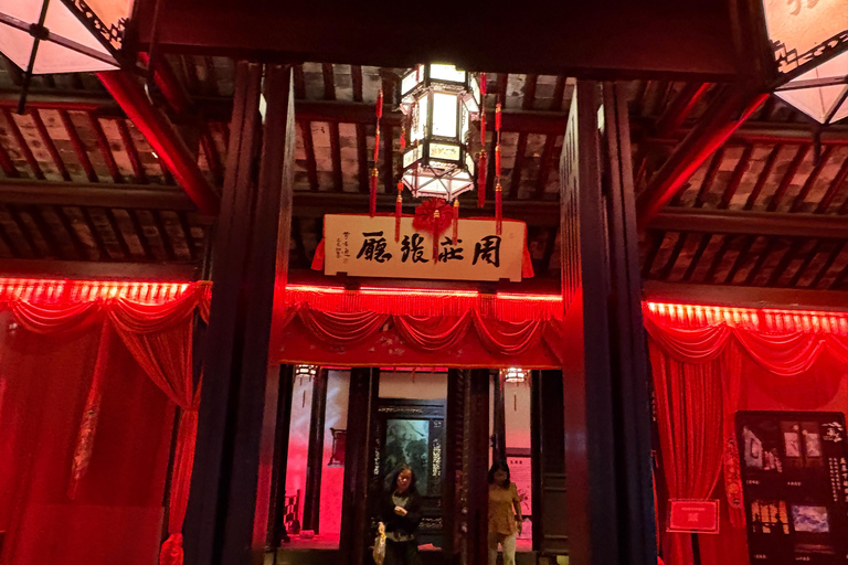 Shanghái: Tour avanzado de dos días por la ciudad acuática de ZhouzhuangAccommodation Upgrade: Riverside Room of Antique Canopy Bed