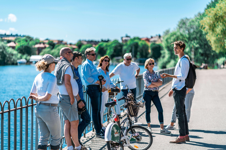 Estocolmo: tour guiado de 3 horas em bicicleta particularVisita em inglês, alemão, francês, italiano, espanhol ou sueco