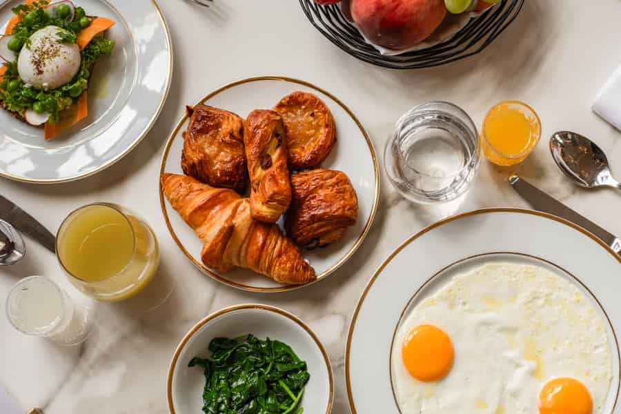 Frühstück und Eintritt zum Schloss Versailles für 2 Personen. Foto: GetYourGuide