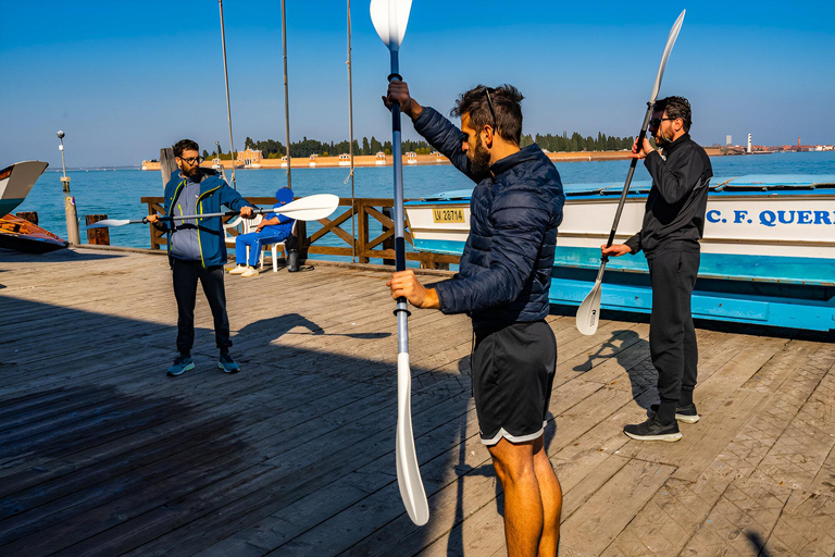 Cultural Kayak Class in Venice city: advanced trainingVenice: Cultural Kayak Tour