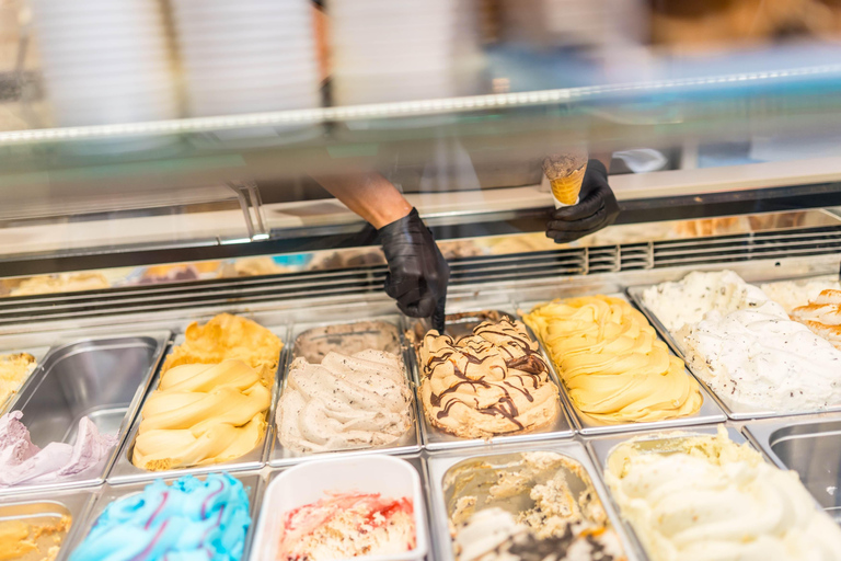Wellington: City Food Tour with 6+ Tastings & Craft Beer
