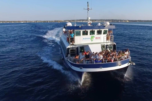 Playa d'en Bossa/Figueretes: traghetto di andata e ritorno per Formentera