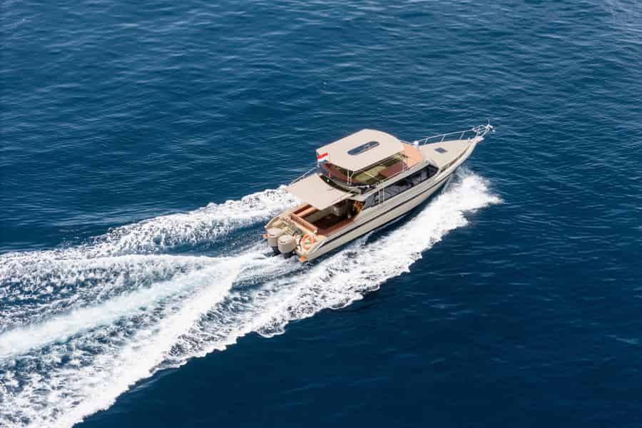 Bali: Premium-Yacht Nusa Penida, Manta-Schnorcheln & Landtour. Foto: GetYourGuide Bali: Premium-Yacht Nusa Penida, Manta-Schnorcheln & Landtour. Foto: GetYourGuide