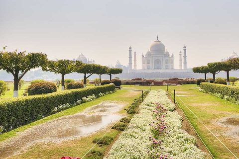 Vanuit Delhi: Agra-reis op dezelfde dag met Spaanssprekende gidsAC privéauto + gids + 5* lunch en monumenteningang