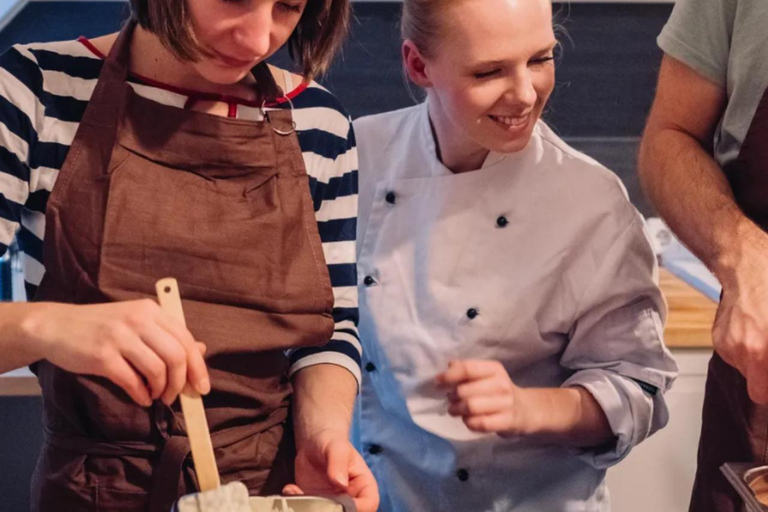 Leipzig: Chocolate Workshop with Praline Making