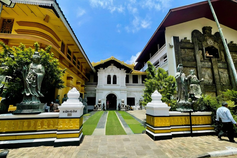 Colombo Religious Harmony Tour: Four Religions Four Cultures