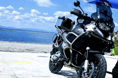 Atenas: Passeio de mota autoguiado com rota GPSAtenas: passeio de moto autoguiado com a Benelli 502