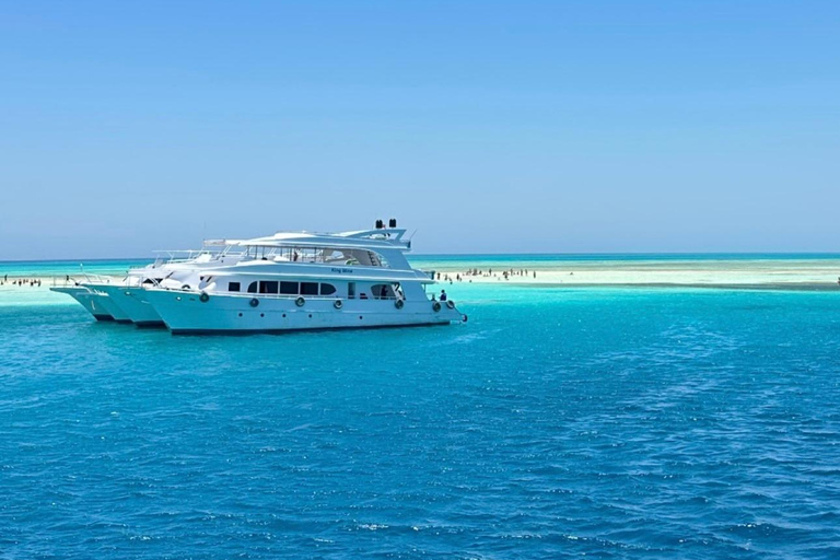 Sharm El Sheikh: Ras Mohamed & White Island Snorkeling trip