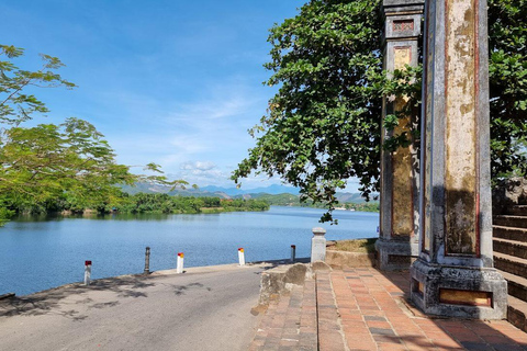 Hue : Visite à pied de la pagode Thien Mu et retour en bateau