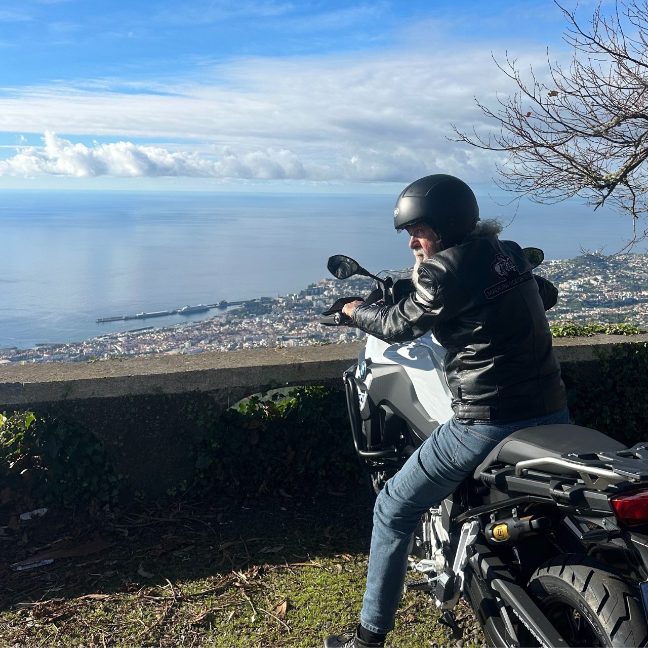 Madeira: Halbtägige Motorradtour mit Guide