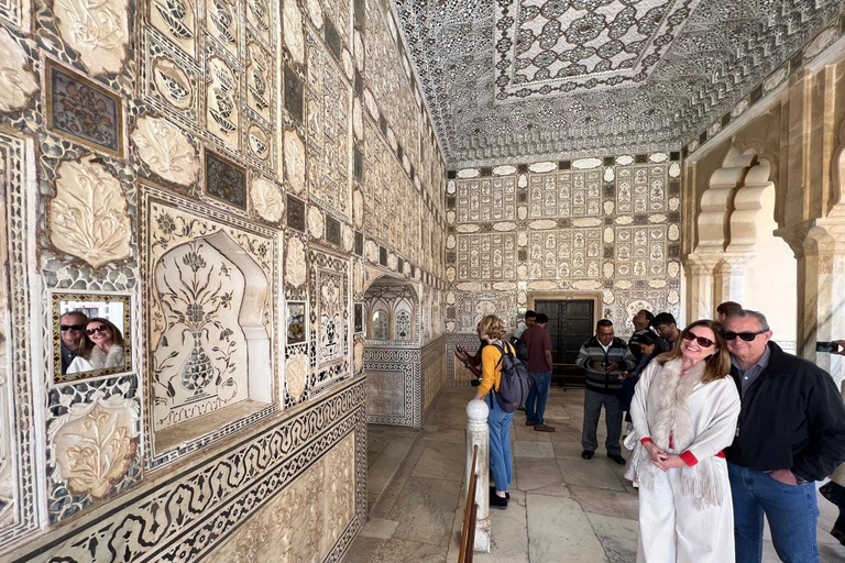 From Delhi: Jaipur Private Day Tour with Cultural Experience From Delhi: Jaipur Day Tour With AC Car+Driver+Tour Guide