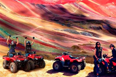 Cusco: Quad Tour zum Regenbogenberg Vinicunca + Mahlzeiten