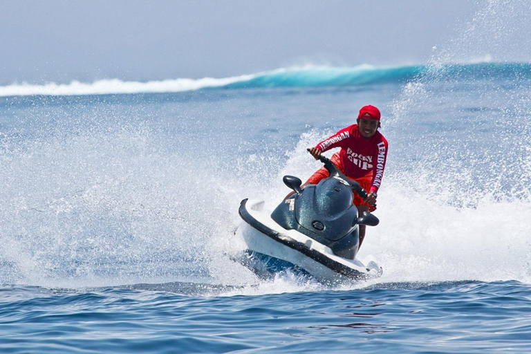 Jeddah: Red Sea Jet Ski Tour with Photos