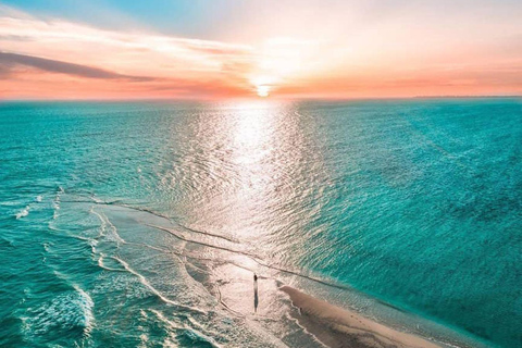 Zanzibar: Stone Town, Prison Island and Sandbank Tour