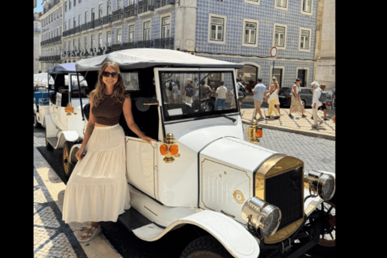 Lisbon: Guided Tuk Tuk Tour with Observation Decks