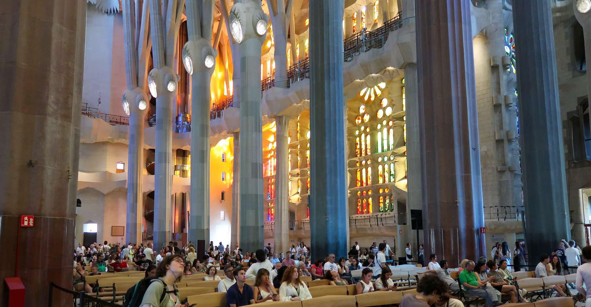 Barcelona: Sagrada Familia Entry Ticket and Guided Tour photo 9