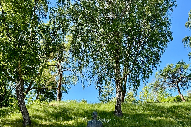 From Oslo: Drøbak and Oscarsborg Fortress Day Trip