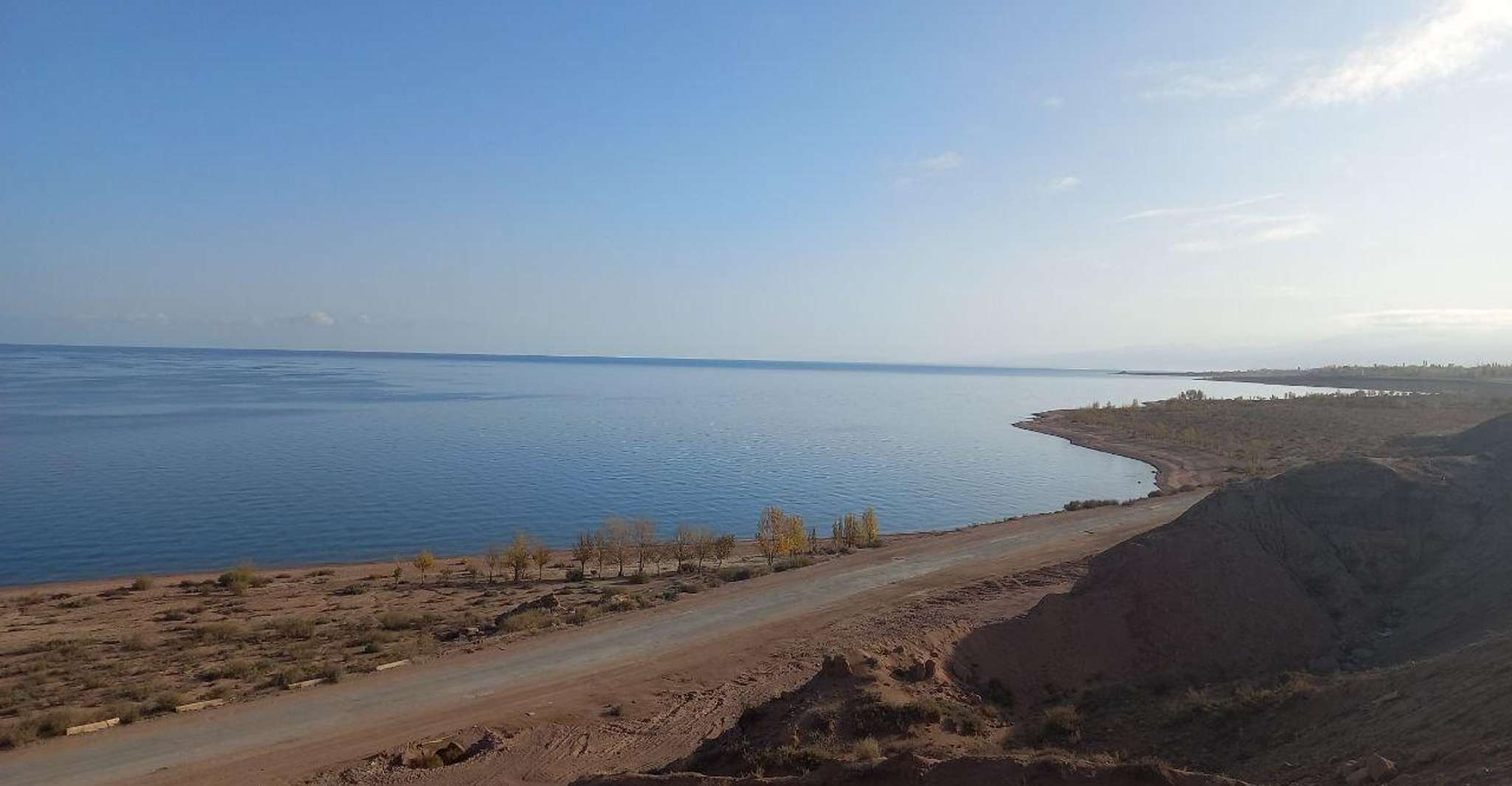 Explorar Immense Issyk kul lake & Kok Moynok Canyons - Hizvo