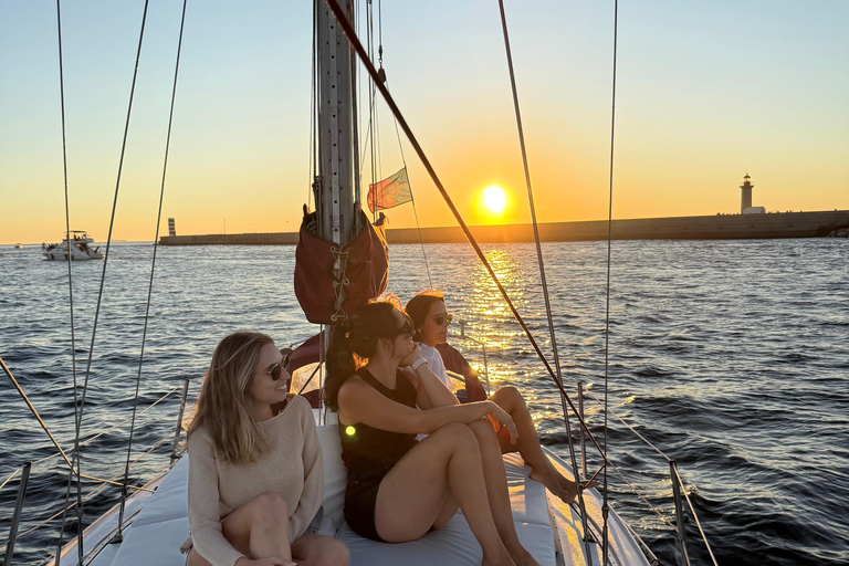 Porto: Douro River Cruise with wine tasting & Sunset option Shared Sunset Sailboat Cruise