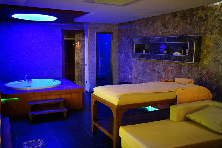 Kemer: Turkish Bath Experience with Hotel Transfer Private Turkish Bath Experience with Hotel Transfer