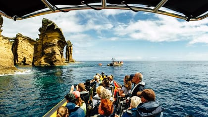 Vila Franca do Campo, Around The Islet Guided Boat Tour - Housity