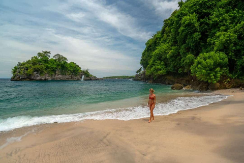 BFT Bali : Excursion d&#039;une journée sur l&#039;île de Penida avec transfert en bateau rapideNusa Penida : Visite privée de l&#039;est de l&#039;île avec déjeuner