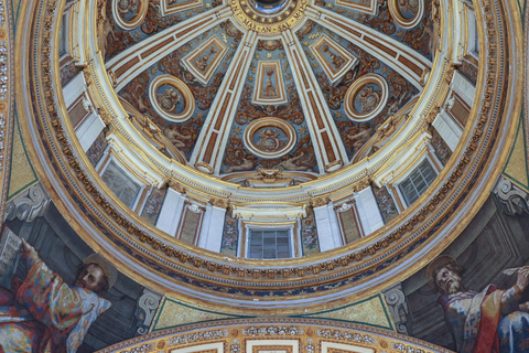 Rome: St. Peter’s Basilica & Underground Tombs Tour Group Tour in French