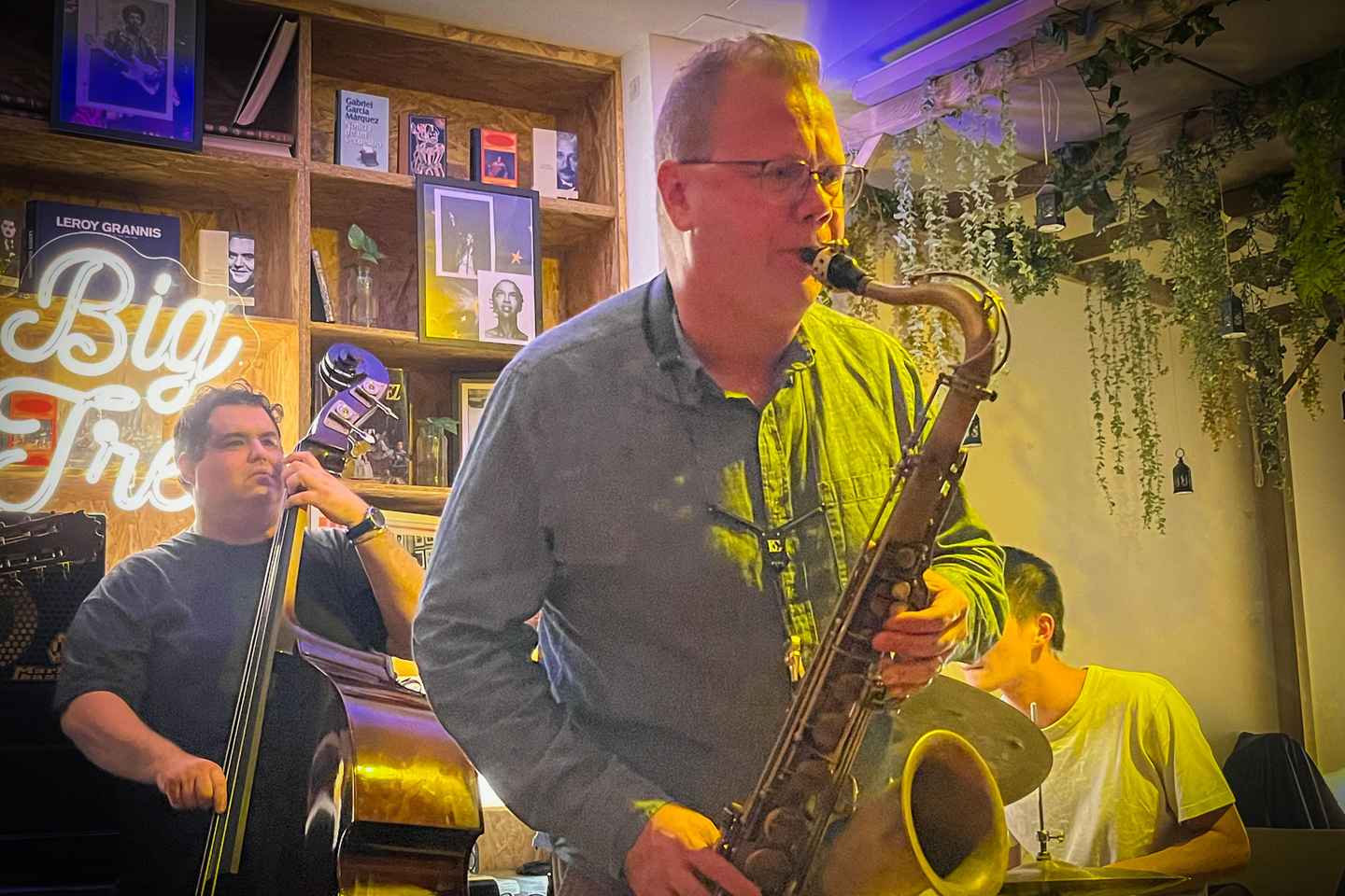 Madrid: Live Jazz Music in Local Club - Sunday Jazz Jam at noon