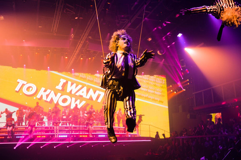 Punta Cana: Nightlife Coco Bongo with Drinks & Hotel Pickup Front Row VIP Zone | Premium Drinks