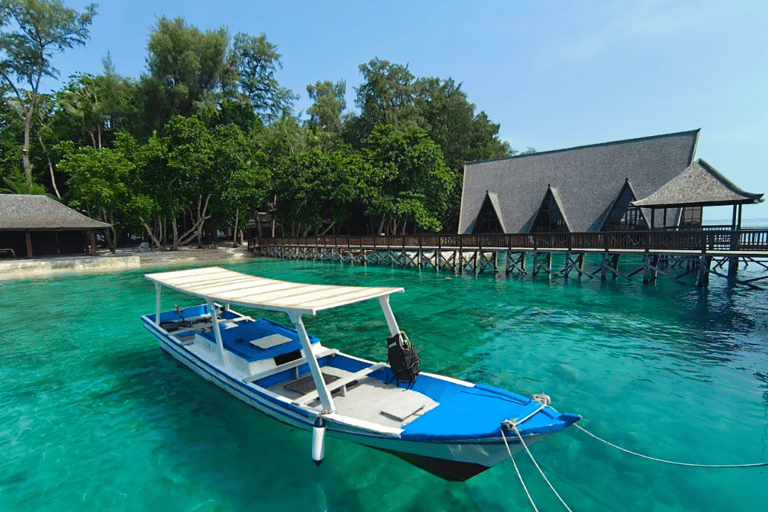 Jakarta: Sepa Thousand Islands Resort with Infinity Pool
