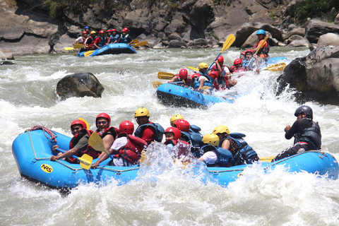 Desde Katmandú o Pokhara Excursión de 3 días a Chitwan con Rafting