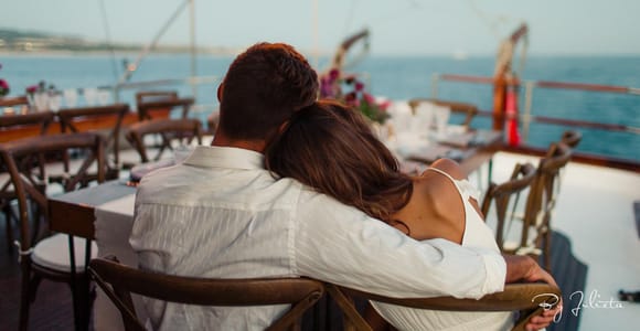 Cabo San Lucas: Sunset Yacht Cruise w/Chef Dinner & Open Bar