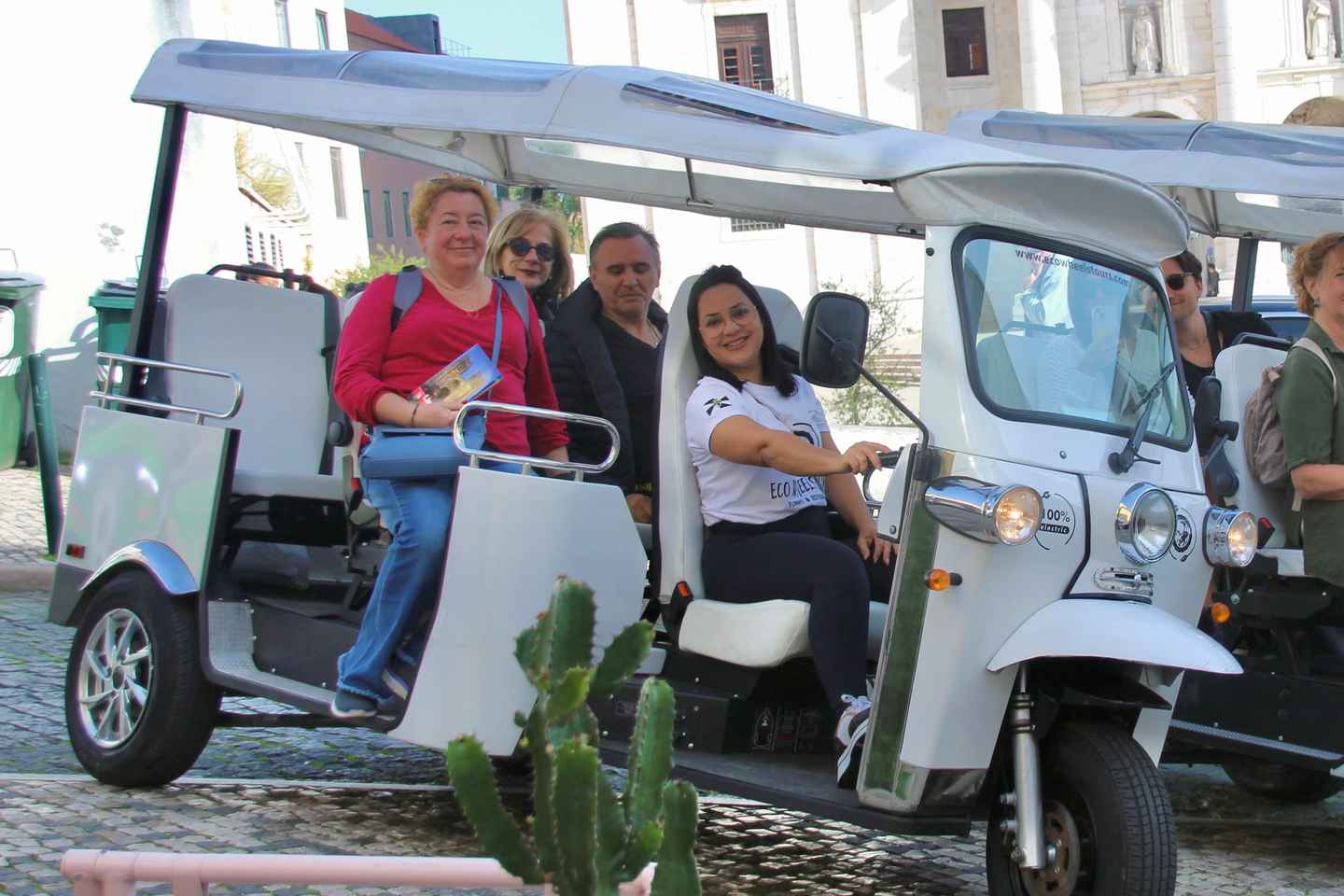 Lisbon : Private Trip by Electric Quad & Tuk Tuk