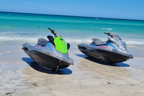 Djerba: 1,5-stündige Fahrt mit dem Jetski über die kristallklaren Gewässer