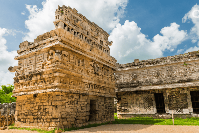 Chichen Itza und 2 Cenoten Inklusive Eintrittsgelder Ikkil und HubikuAusländer mit Tickets inklusive