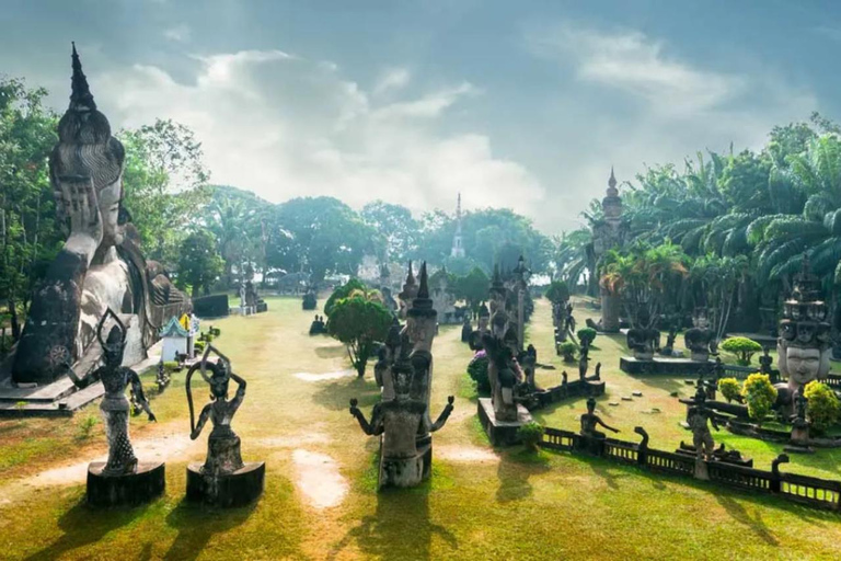 فيينتيان: جولة نصف يوم في المدينة صباحًا أو بعد الظهر